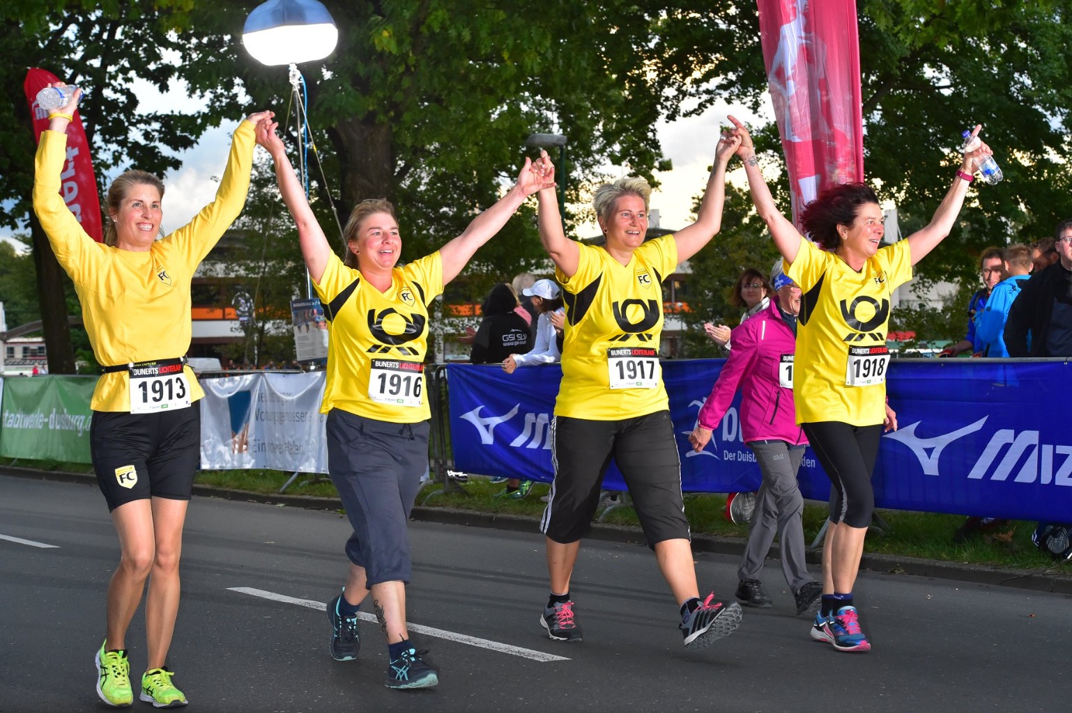 /d/evt/BunertsLichterlaufDuisburg/1594974436760.jpg