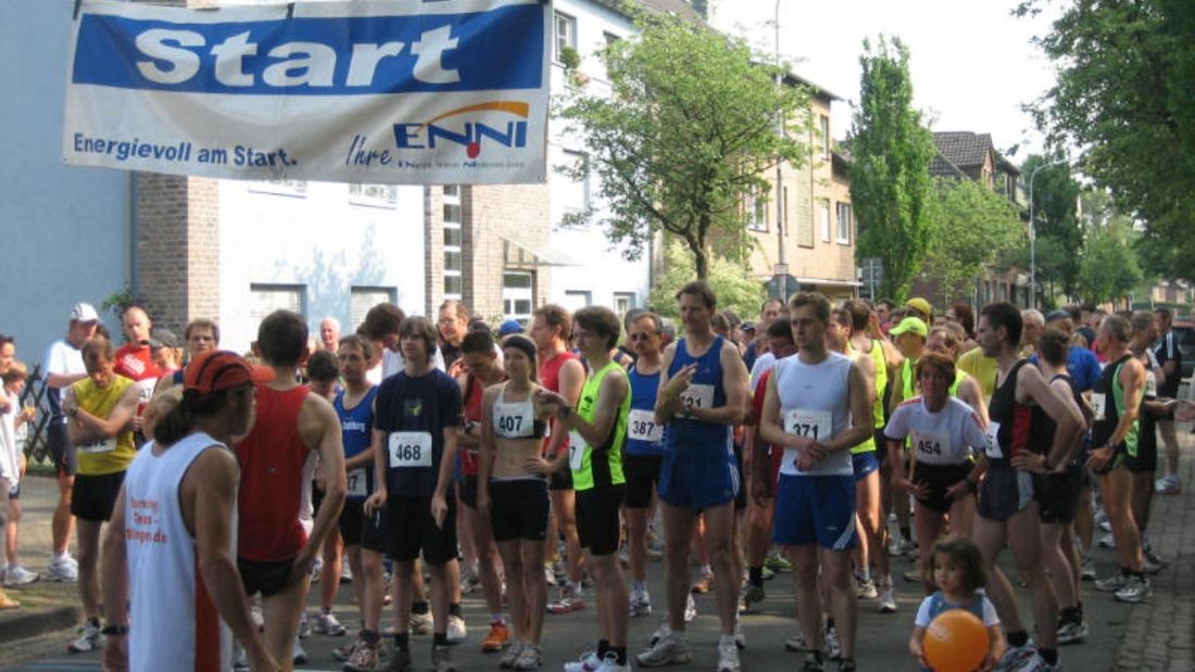 /d/evt/Intern.Volkslauf30.HalbmarathonUnd14.WalkinglaufMoers/1596715049160.jpg