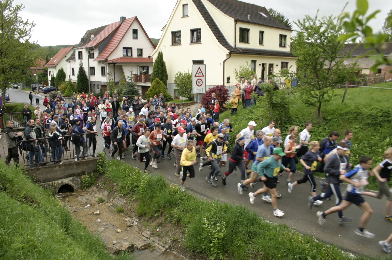 /d/evt/KanonenbahnlaufLengenfelduntermStein/1651652371630.jpg