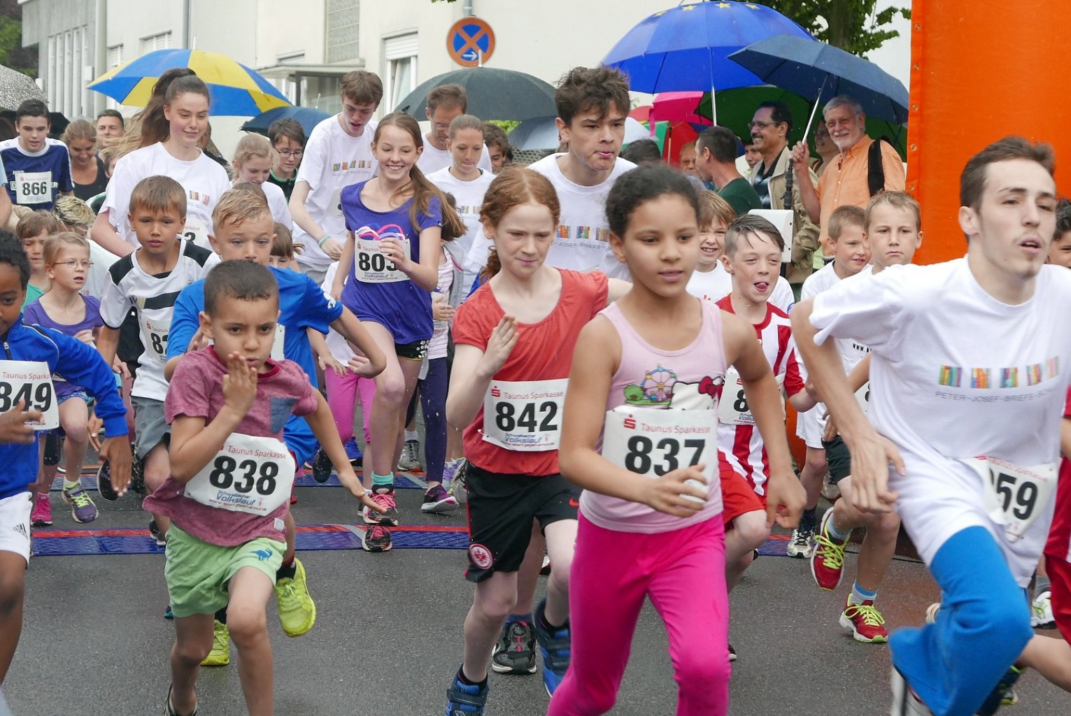 /d/evt/SchwalbacherVolkslaufSportGegenArmutSchwalbachamTaunus/1589474354194.jpg