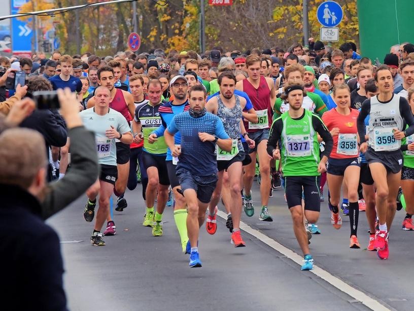 /d/evt/TeltowkanalHalbmarathonTeltow/1596794683875.jpg
